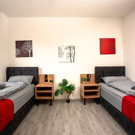Serviceroom24 - Apartment 4 In Herten Wlan - Smart-Tv - 24-7 Check-In Und Kueche Extérieur photo