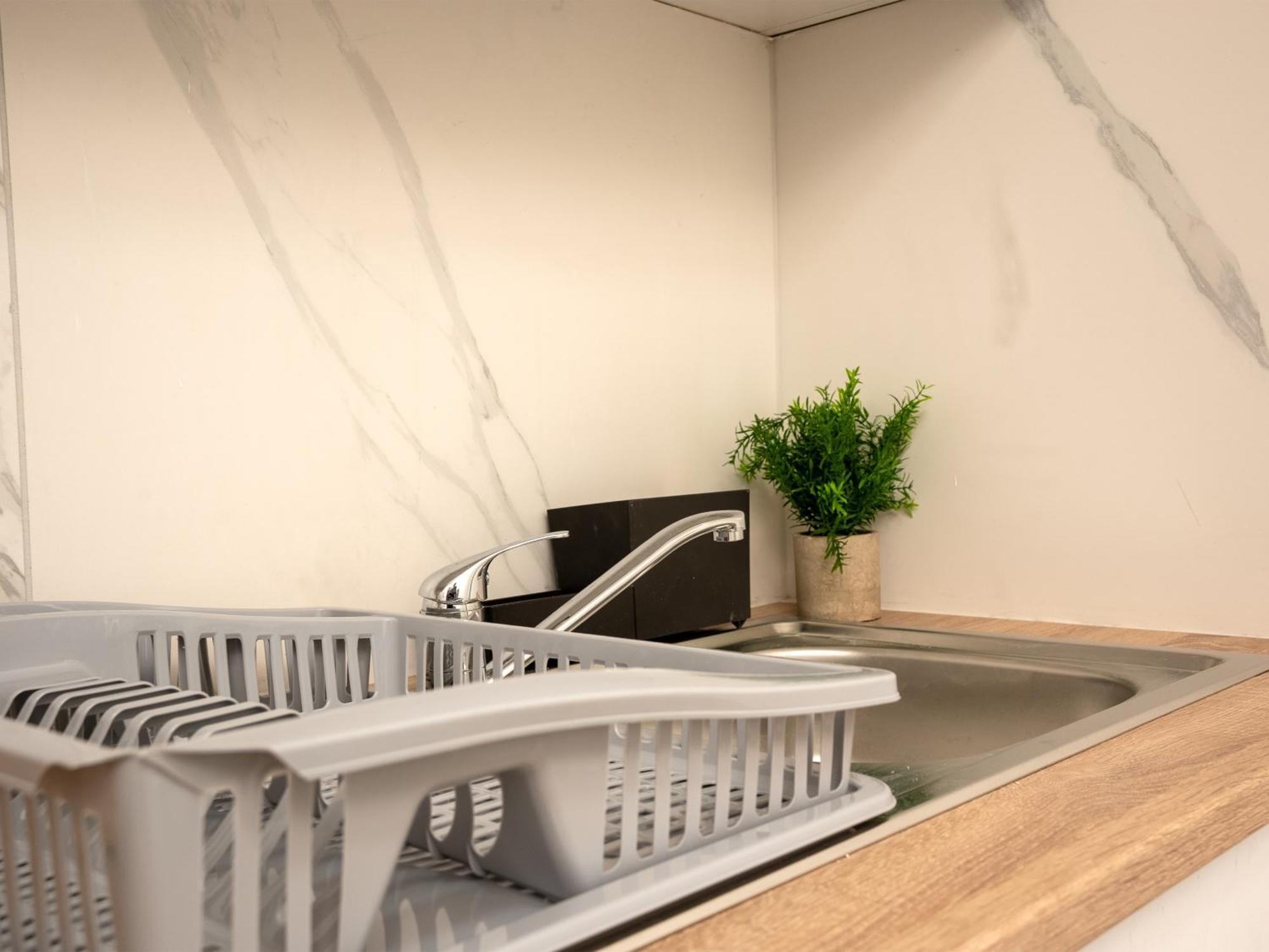 Serviceroom24 - Apartment 4 In Herten Wlan - Smart-Tv - 24-7 Check-In Und Kueche Extérieur photo