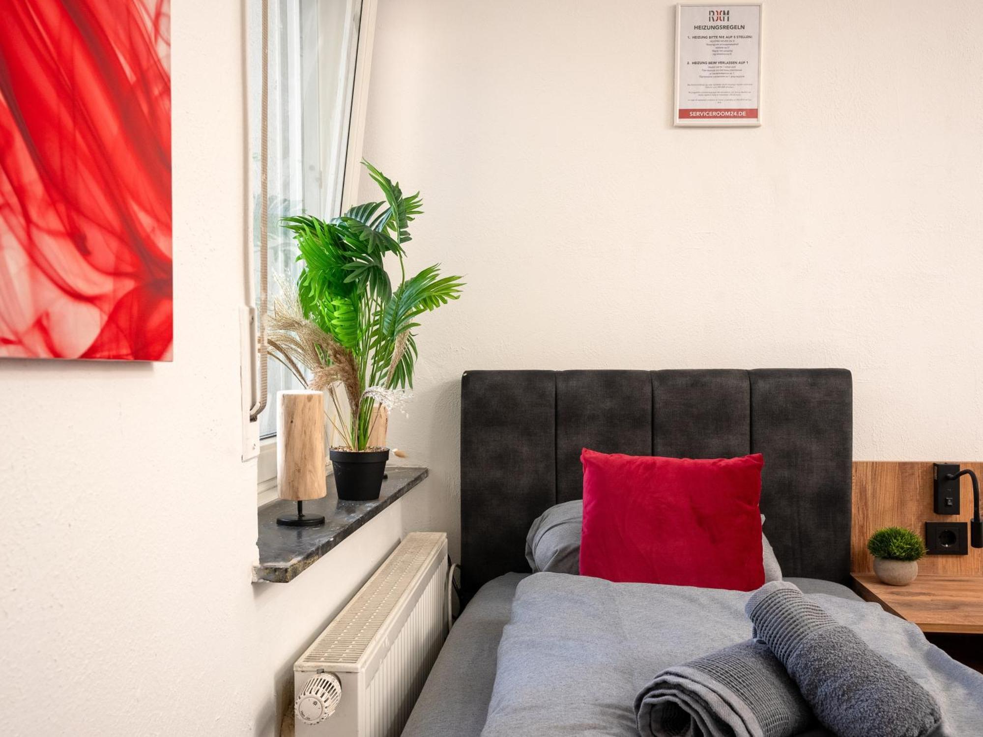 Serviceroom24 - Apartment 4 In Herten Wlan - Smart-Tv - 24-7 Check-In Und Kueche Extérieur photo