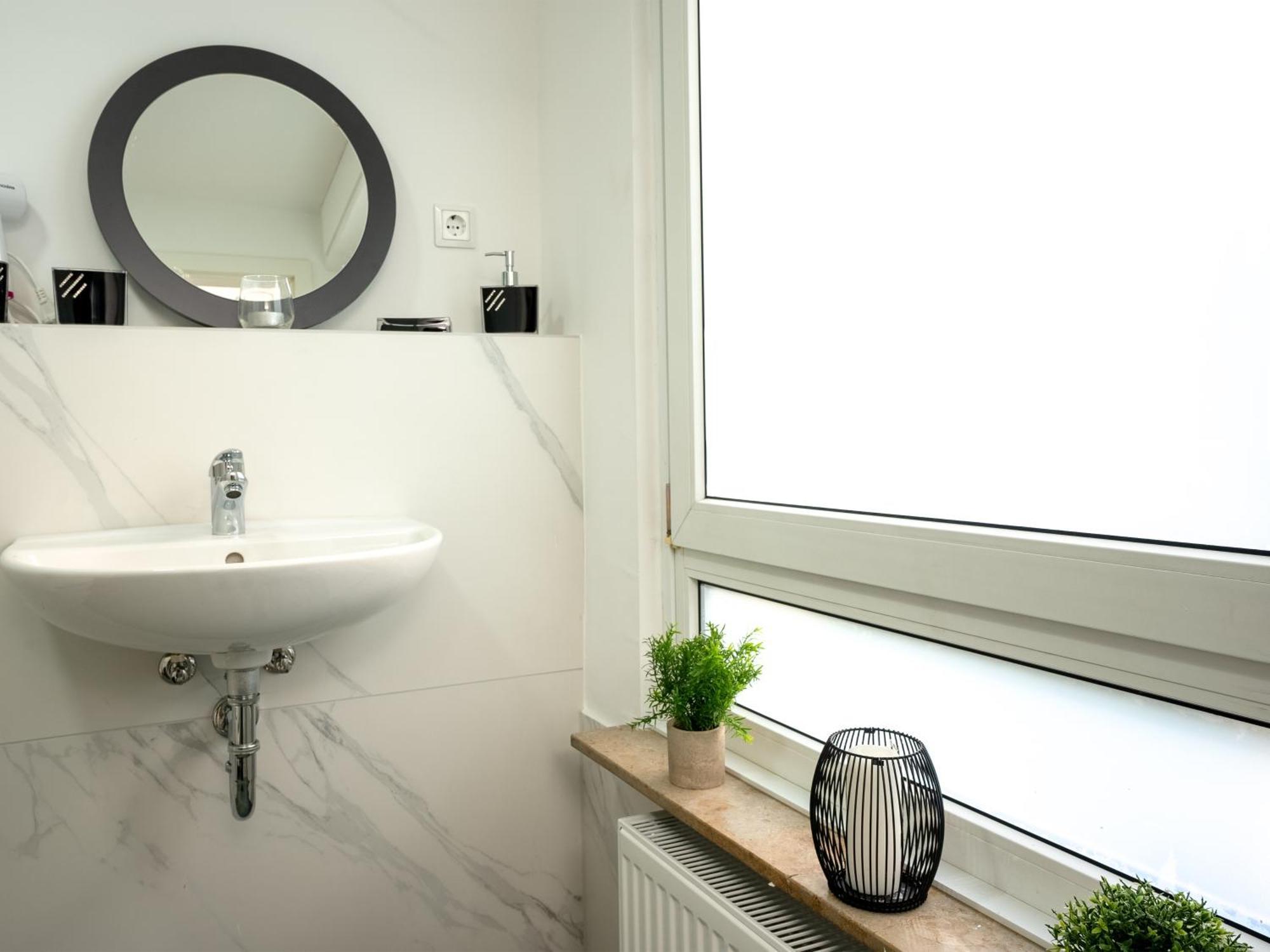 Serviceroom24 - Apartment 4 In Herten Wlan - Smart-Tv - 24-7 Check-In Und Kueche Extérieur photo